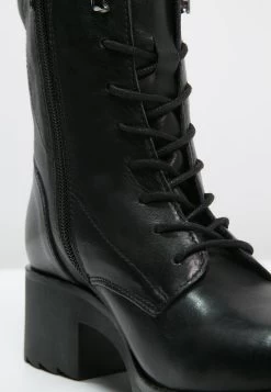 Zign Enkellaarsjes Met Plateauzool - Black -Zign 0dd7b26029d24088a60233bc9c038a06