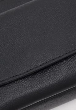 Zign Leather - Schoudertas - Black 9 Zign Leather - Schoudertas - Black -Zign 4b0c3e700d4b42d4a1c5e0ff9518a5f0